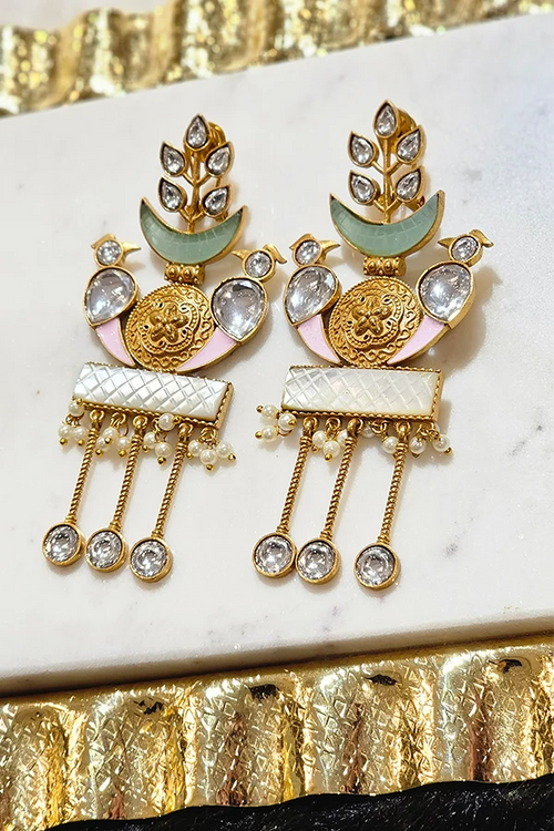 Kabuli Statement Piece Pearl And Kundan Works